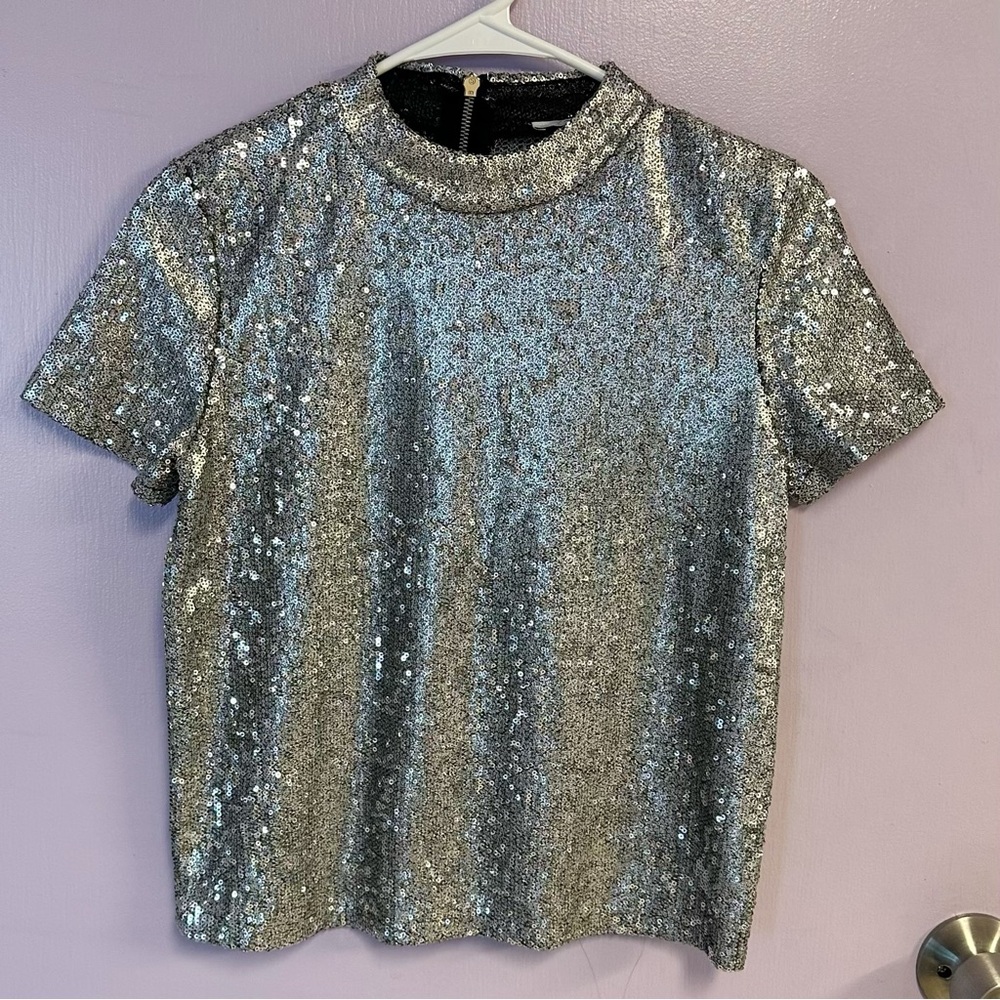 Zara Silver Sequin Short Sleeve Blouse Size M